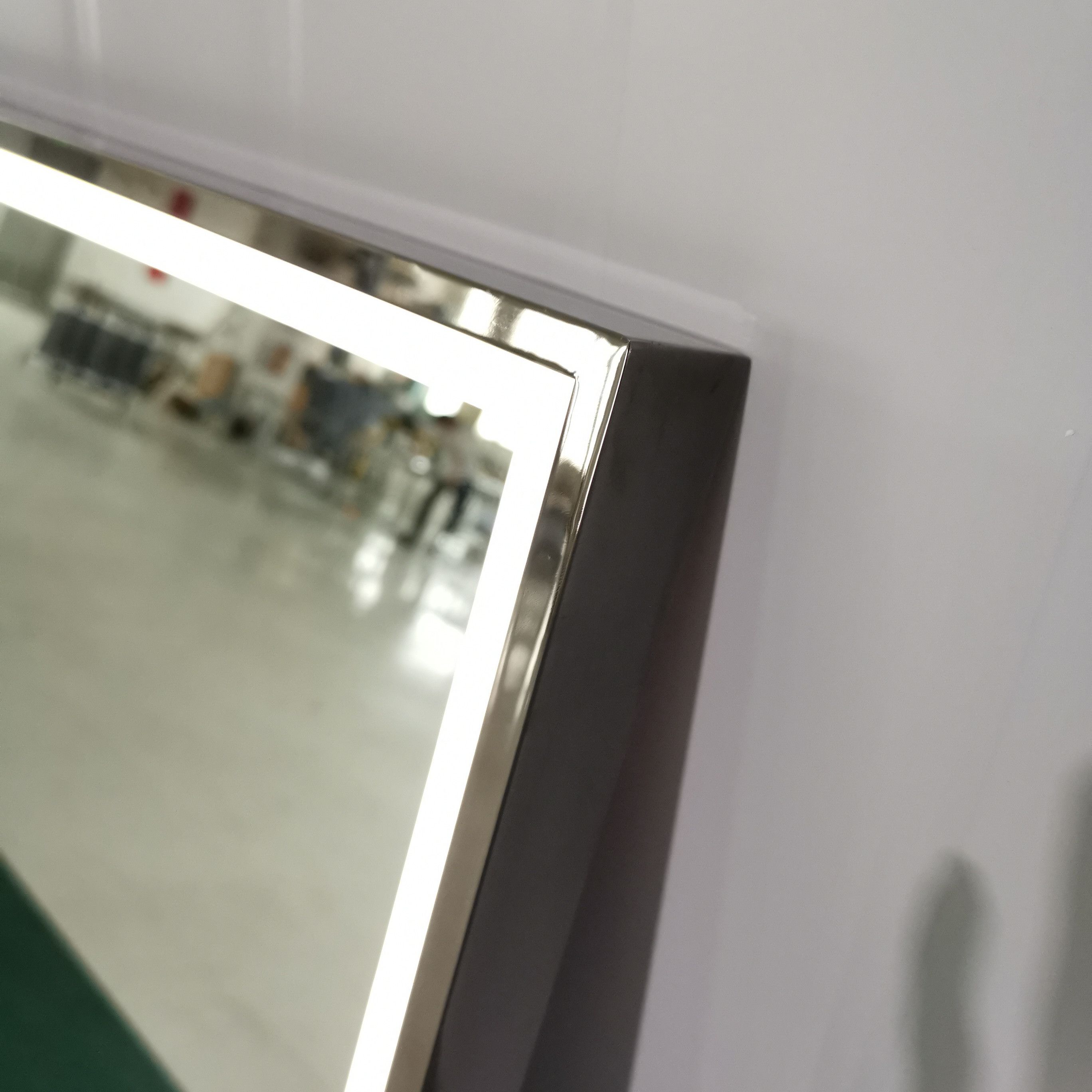 Mirror effect.jpg