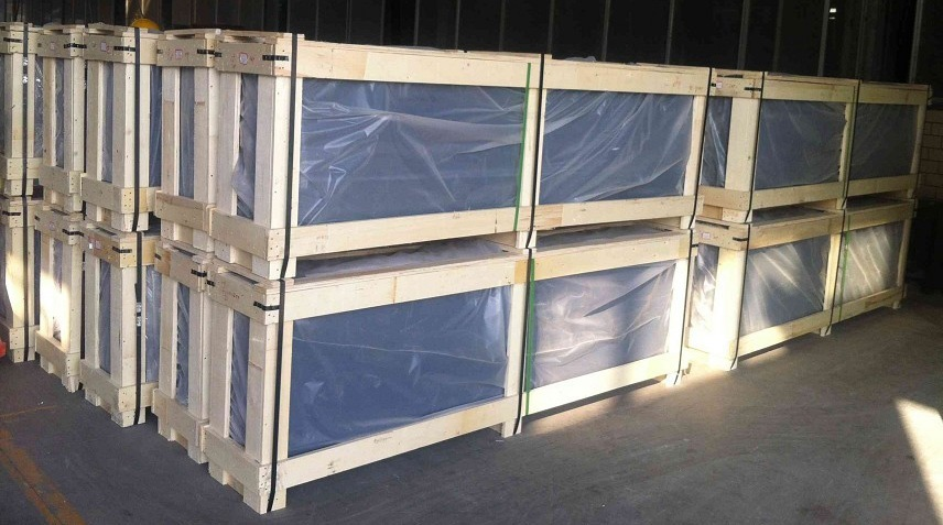 package of acid etched glass3.png